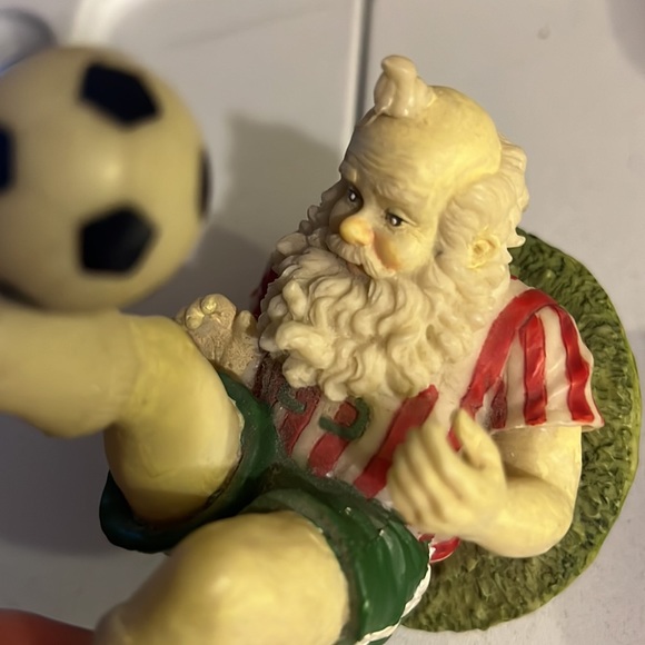 Santa Clause Christmas Holiday Soccer Ball Vintage Figurine Resin Decor House - Picture 6 of 6
